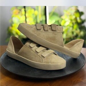Freda Salvador Libby D’Orsay Suede Sneakers size 8